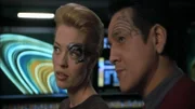 Seven of Nine (Jeri Ryan) und Chakotay (Robert Beltran)