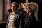 Preben Kaas (Anders W. Berthelsen, l.); Tutter (Louise Mieritz, r.)