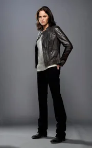 JORJA FOX (SARA SIDLE)