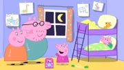Peppa (r.) berichtet Mama und Papa Wutz (Mitte) von ihrem besonderen Talent. In der Spielgruppe sollen nämlich alle Kinder zeigen, was sie besonders gut können. Und Peppa hat ein echtes Spezial-Talent!