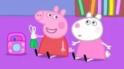 Peppa (l.) zeigt Luzie Locke (r.) ihr besonderes Talent. Die ist ganz schön erstaunt.