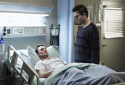 Der Geist von Vernon (Bruno Campos, r.) führt nichts Gutes im Schilde. Er will Robert Wharton (Josh Stewart, l.) dazu bringen, sich das Leben zu nehmen ...