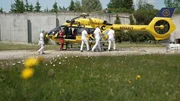Um keine Zeit zu verlieren, wird der Patient nach der Erstversorgung in die BG Unfallklinik Murnau geflogen.