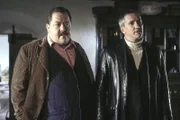 Die Cops beim Lokaltermin. (Joseph Hannesschläger, l., Markus Böker, r.)
