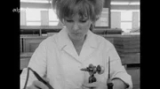 Arbeit im Akkord 1967 - ein 450 D-Mark-Job bei einer Flensburger Messgerätefirma.