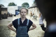 Maggie Skynner (Katharine Bubbear) wird von Inspektor Morse zu dem Verdächtigen befragt.
