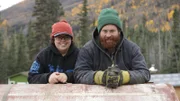 Kaleb und Brittany Rowland bauen in ihrem Haus eine Müllverbrennungsanlage. (National Geographic für Disney/Sean Odom)