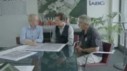 Maximilian Maier (Mitte) mit Jörg Schäfer und Peter Waffler.