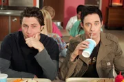 John "J.D." Dorian (Zach Braff, l.), Dan Dorian (Tom Cavanagh)