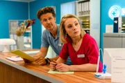 David Weber (Wayne Carpendale) und Mia Kunze (Antonia Döring)