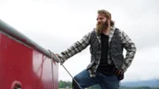 In Alaska reisen Noah Brown und Gabe Brown mit dem Skiff zu einem Tauschgeschäft, das sie ausgehandelt haben, um Noahs Zukunftspläne zu unterstützen.