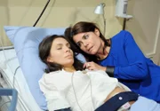Barbara verabschiedet sich von Patrizia.