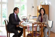 Radek (Hans-Werner Meyer) und Mina (Jasmin Tabatabai)