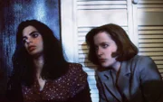 L-R: Maggie Holvey (Helene Clarkson), Dana Scully (Gillian Anderson)