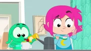 Ernest (l.) und Rebecca (r.) machen sich für den Tag fertig. Beide freuen sich, denn heute will Rebeccas Mama mit Rebecca ins Dino-Café gehen und Ernest kommt natürlich getarnt mit.