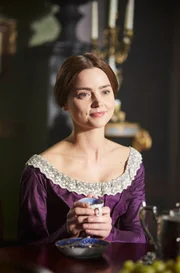 Victoria (Jenna Coleman).