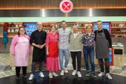 Von links: Kandidaten Sara Bulwahn, Christoph Eder, Luisa Wendt, Moderator Alexander Kumptner, Kandidaten Fabian Stricker, Annette Bühner und Robert Kolenda