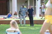 Captain Lou Grover (Chi McBride) und Steve McGarrett (Alex O'Loughlin)