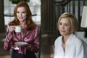 Rückblick: Während Lynette (Felicity Huffman, r.) sich mit dem Gedanken auseinandersetzten muss, wieder Mutter zu werden, versucht Bree (Marcia Cross, l.) sich erfolglos von Orson und alten Gewohnheiten zu lösen ...