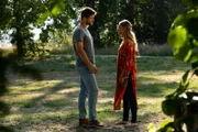 Alex (Eugen Bauder) macht mit Hannah (Sina Tkotsch) Schluss.