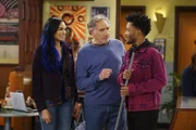 (v.l.n.r.) Tavi (Shamikah Martinez); Arthur (Judd Hirsch); Franco (Jermaine Fowler)