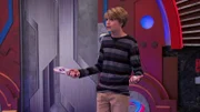 Henry Hart (Jace Norman)