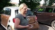 Dustins Eltern überlassen Karola ihren Smart For Four.