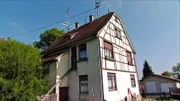 Antje und Michael kaufen sich dieses alte Fachwerkhaus für gerade einmal 49.000 Euro