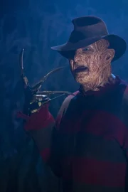 Robert Englund (Freddy Krueger).