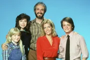 Cast of Family Ties, an American sitcom that aired for seven seasons, (L to R) Tina Yothers as Jennifer Keaton, Justine Bateman as Mallory Keaton, Michael Gross as Steven Keaton, Meredith Baxter as Elyse Keaton and Michael J. Fox as Alex P. Keaton. (NBC Universal)