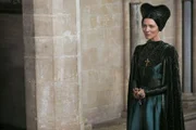 Margaret Beaufort (Michelle Fairley)