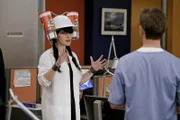 Das Team um Abby (Pauley Perrette) untersucht einen Angriff auf eine Scharfschützenspezialeinheit im Irak, nachdem ein amerikanisches Pärchen einige Monate später in derselben Gegend ermordet wird ...