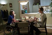 L-R: McGee (Sean Murray) und Delilah (Margo Harshman)
