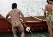 Eine Traditon der Maoris ist wieder gesellschaftsfähig: das Ganzkörpertatoo.