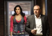 Die Kriminalhauptkommissare Frank Steier (Joachim Król) und Conny Mey (Nina Kunzendorf).
