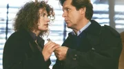 Vanessa (Denise Virieux) teilt Stefan (Sigmar Solbach) mit, dass sie von ihrem Mann die Scheidung fordert. Stefan reagiert verhalten. Er weiss nicht, ob er Susanne aufgeben will.