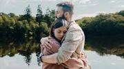 Max (Guillaume Labbé, re.) und Wendie (Capucine Malarre, li.) versuchen nach dem Tod von Wendies Mutter zusammenzuhalten.
