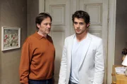 Der tieftraurige Jonas (Roy Peter Link, r.) bekommt Armins (Rainer Will, l.) ganze Wut zu spüren.