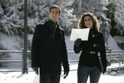 Det. Don Flack (Eddie Cahill) und Det. Stella Bonasera (Melina Kanakaredes) werden zur Leiche einer jungen Frau gerufen, die im verschneiten Central Park von New York aufgefunden wurde.