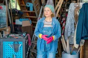 Bea (Christiane Brammer) fühlt sich mehr und mehr zu Manuel hingezogen. Sie möchte das jedoch aufgrund ihrer gemeinsamen Vorgeschichte nicht zulassen
