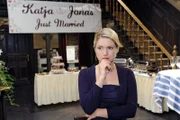 Anna (Jeanette Biedermann) erfährt, dass die Hochzeit nicht stattfand.