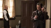 l-r : Inspector Thomas Brackenreid(Thomas Craig,l),Detective William Murdoch(Yannick Bisson,r)