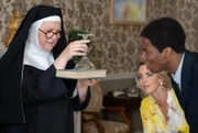 (v.l.n.r.) Sister Boniface (Lorna Watson), Ruth Penny (Miranda Raison), Ds Felix Livingstone (Jerry Iwu)