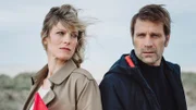 MDR FERNSEHEN SOPHIE CROSS - GEFÄHRLICHE DÜNEN: TEUFLISCHER PLAN, "Sophie Cross - Nouveau départ", am Samstag um 22:45 Uhr. Die Anwältin Sophie Cross und ihr Ehemann Thomas Leclercq blicken mit unterschiedlichen Augen auf Verbrechen.