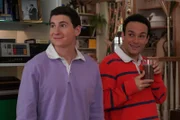 Geoff Schwartz (Sam Lerner, l.); Barry Goldberg (Troy Gentile, r.)