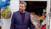 Nick Knowles' Big House Clearout S002.
