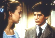 Michele Pierson (Melora Hardin, l.) möchte, dass Albert (Matthew Laborteaux, r.) ihre Zuneigung erwidert.