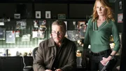 Grissom (William Petersen) und Catherine (Marg Helgenberger) versuchen, den Boss einer berüchtigten Bande zur Strecke zu bringen.