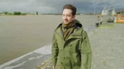 In Belgien begibt sich Korrespondent Benedict Feichtner auf die Spuren der internationalen Drogenschmuggler. Die Hafenstadt Antwerpen hat sich in den vergangenen Jahren zum wichtigsten Umschlagplatz für Kokain in Europa entwickelt. Jahr für Jahr werden neue Rekordmengen beschlagnahmt: 2023 wurde so viel Kokain sichergestellt, dass die Behörden mit dem Verbrennen kaum noch nachkamen.