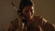 Leyla Demir (Sinem Kavus) versucht zu erklären, dass sie Teil einer Erpressung sind und dass das Leben von Guus dabei auf dem Spiel steht. Kann sie ihn rechtzeitig überzeugen?
